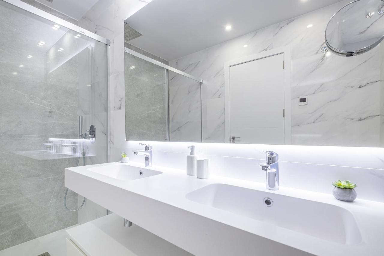 בנידורם Sunset Cliffs Deluxe Apartment 1054 Poniente Beach מראה חיצוני תמונה